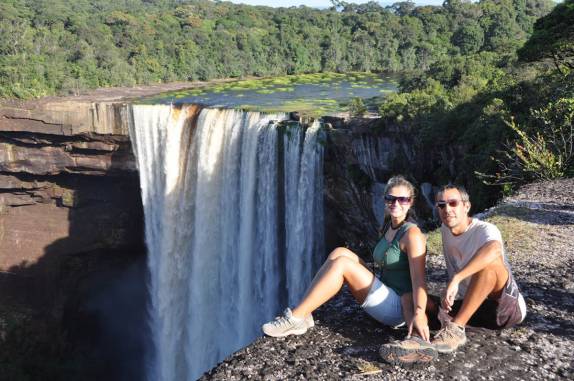 Visitando Kaiteur Falls, na Guiana